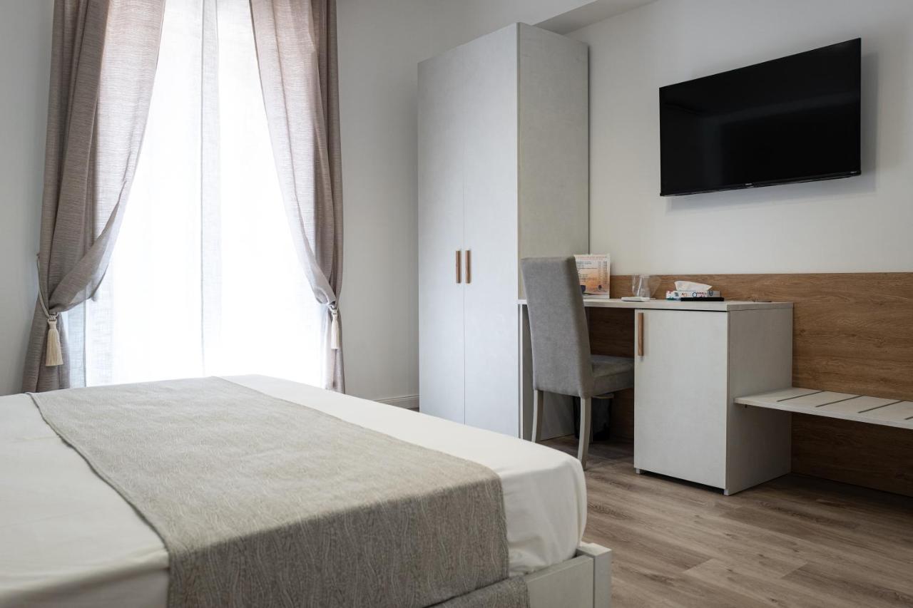 A Due Passi - Guest House Santo Stefano di Camastra Exterior photo