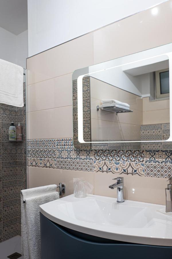 A Due Passi - Guest House Santo Stefano di Camastra Exterior photo